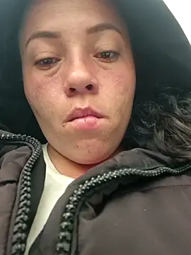 Snapshot of Rouse_hot_ chatting on November 18, 2025, 11:58 am Rouse hot online show from November 18, 2025, 11:58 am