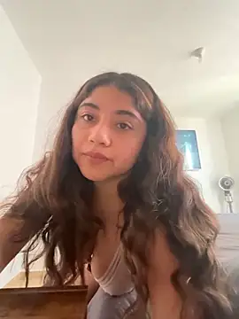 Monica17 online show from May 21, 2026, 6:59 pm