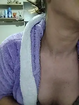 Snapshot of CrazyMaya39 chatting on June 14, 2026, 8:55 pm CrazyMaya39 online show from June 14, 2026, 8:55 pm