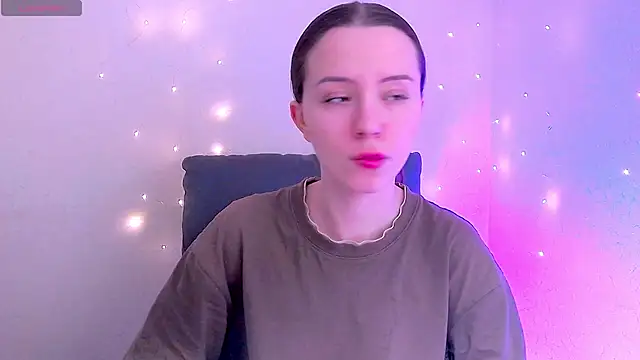 Snapshot of BellaVelure6767 chatting on March 23, 2026, 1:09 am BellaVelure6767 online show from March 23, 2026, 1:09 am