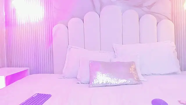 arietta skinny online show from July 1, 2026, 7:57 pm