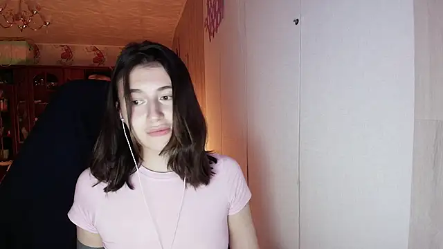 KristinaScott online show from March 1, 2026, 5:59 pm