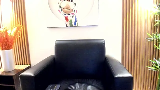 Snapshot of Emily_Frostt chatting on May 30, 2026, 12:46 pm Emily Frostt online show from May 30, 2026, 12:46 pm
