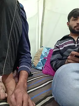 Snapshot of syndyc1 chatting on December 19, 2025, 9:38 am syndyc1 online show from December 19, 2025, 9:38 am