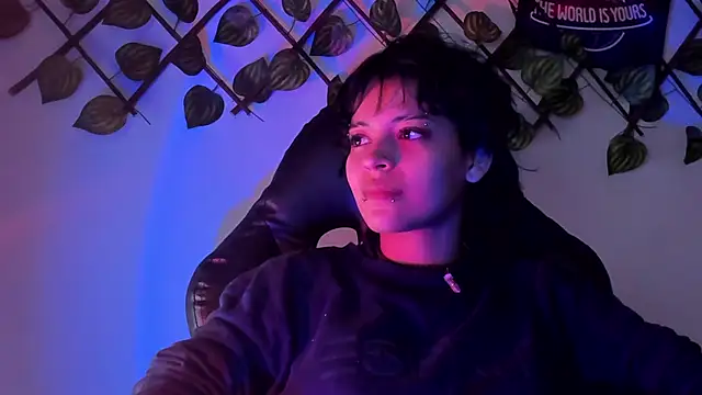 Anny Kiitty online show from June 16, 2026, 5:43 am