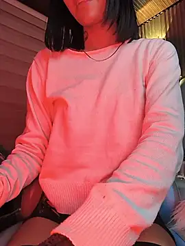 Snapshot of Milu_carbajal_x chatting on June 25, 2026, 5:12 am Milu carbajal x online show from June 25, 2026, 5:12 am
