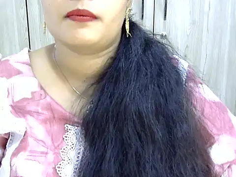 Snapshot of Muskan_Jha chatting on March 27, 2026, 12:27 pm Muskan Jha online show from March 27, 2026, 12:27 pm