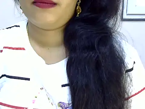 Snapshot of Muskan_Jha chatting on May 4, 2026, 1:12 am Muskan Jha online show from May 4, 2026, 1:12 am