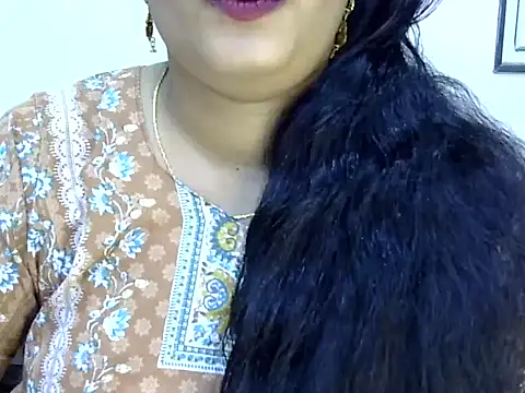 Snapshot of Muskan_Jha chatting on May 5, 2026, 2:03 pm Muskan Jha online show from May 5, 2026, 2:03 pm