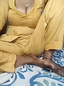 Snapshot of sexysushma1992 chatting on March 19, 2026, 10:19 am sexysushma1992 online show from March 19, 2026, 10:19 am