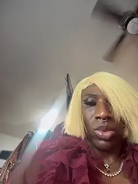 Motherbigbus online show from January 17, 2026, 7:57 am