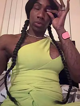 Motherbigbus online show from February 13, 2026, 3:13 am