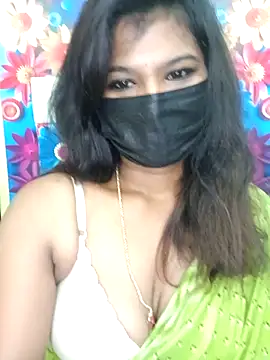 Snapshot of Premalatha_28 chatting on November 28, 2025, 6:10 pm Premalatha 28 online show from November 28, 2025, 6:10 pm