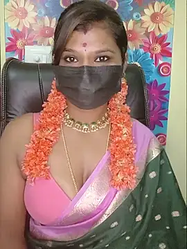Snapshot of Premalatha_28 chatting on June 7, 2026, 5:44 am Premalatha 28 online show from June 7, 2026, 5:44 am