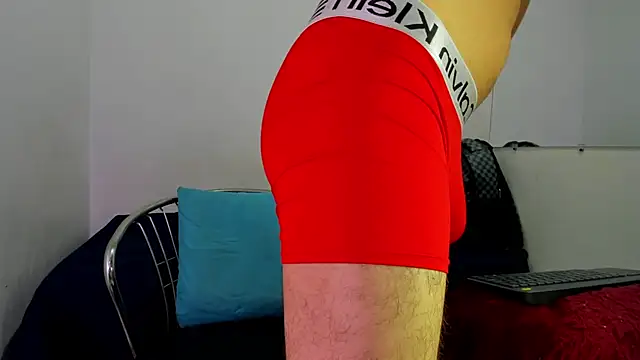 Lucastorrez01 online show from July 1, 2026, 5:45 pm
