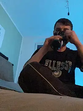 Krijo86 online show from February 3, 2026, 11:21 pm