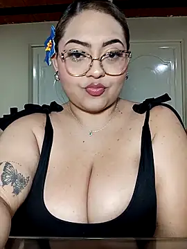 Anna Lucia88 online show from December 19, 2025, 4:41 am