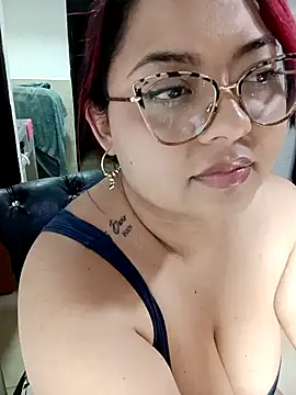 Snapshot of Anna_Lucia88 chatting on March 28, 2026, 1:05 am Anna Lucia88 online show from March 28, 2026, 1:05 am