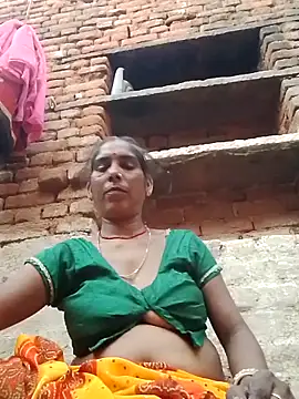 Snapshot of Xx_savita chatting on June 7, 2026, 1:37 pm Xx savita online show from June 7, 2026, 1:37 pm