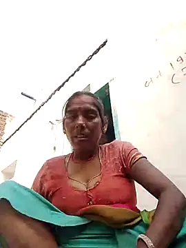 Snapshot of Xx_savita chatting on June 14, 2026, 2:35 am Xx savita online show from June 14, 2026, 2:35 am