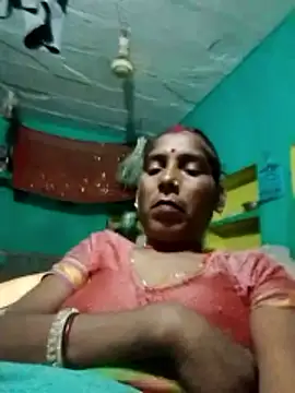 Snapshot of Xx_savita chatting on June 14, 2026, 7:27 pm Xx savita online show from June 14, 2026, 7:27 pm