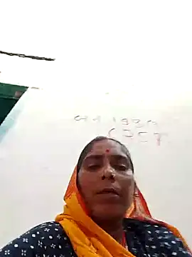 Snapshot of Xx_savita chatting on June 16, 2026, 1:52 am Xx savita online show from June 16, 2026, 1:52 am