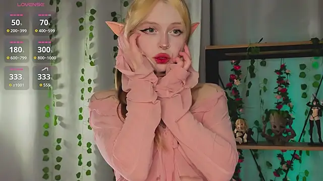 ElvenQueen online show from March 1, 2026, 2:08 pm