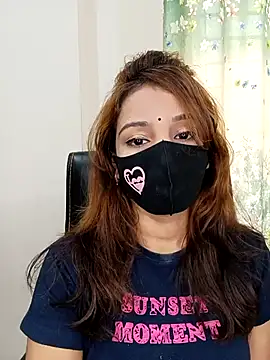 Snapshot of Sexy-Jara1 chatting on November 20, 2025, 3:18 am Sexy-Jara1 online show from November 20, 2025, 3:18 am