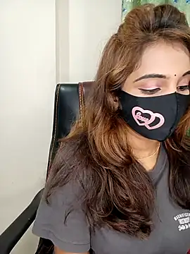 Snapshot of Sexy-Jara1 chatting on December 5, 2025, 4:47 pm Sexy-Jara1 online show from December 5, 2025, 4:47 pm