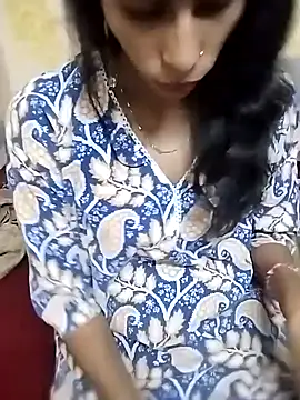 Snapshot of Rani_janam chatting on May 7, 2026, 4:12 pm Rani janam online show from May 7, 2026, 4:12 pm