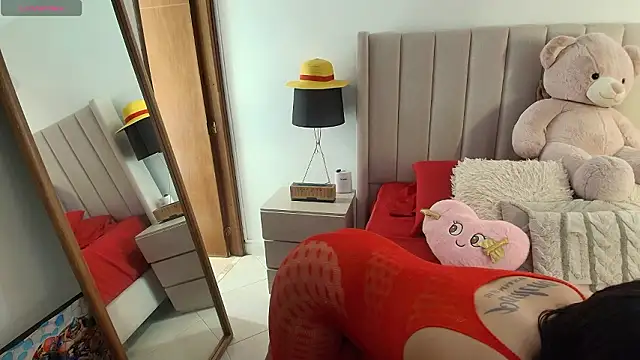 Emyii  online show from February 17, 2026, 2:13 pm