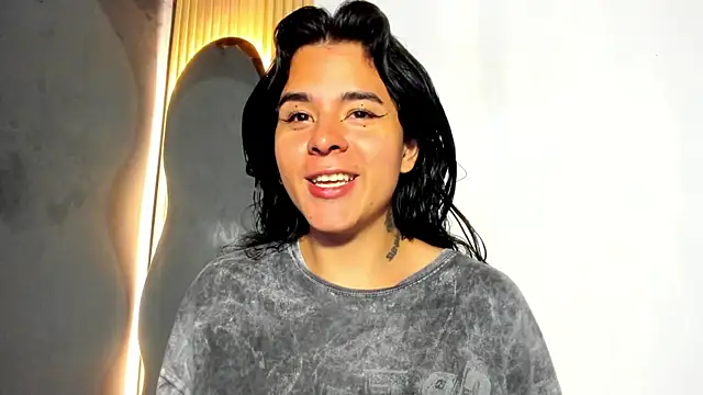 Angel-umbra online show from December 15, 2025, 8:35 pm