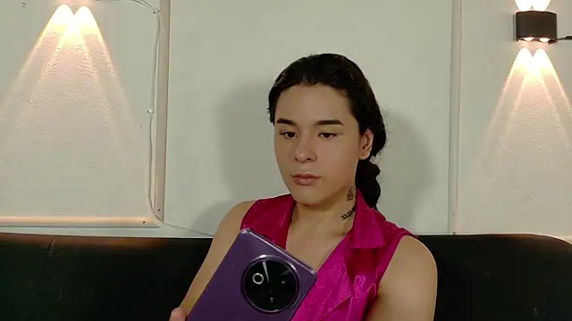 Snapshot of Angel-umbra chatting on May 21, 2026, 11:01 pm Angel-umbra online show from May 21, 2026, 11:01 pm