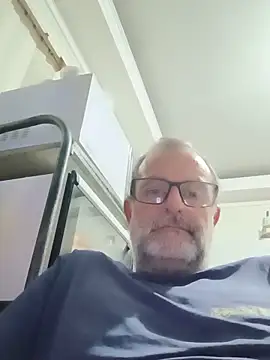 nard53 online show from May 15, 2026, 11:34 pm