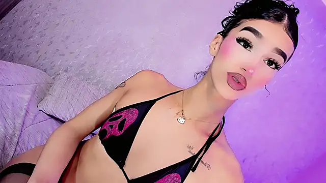 Keysprincess online show from July 27, 2026, 1:07 pm
