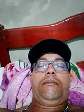 Paugostoso270515 online show from April 24, 2026, 9:45 am