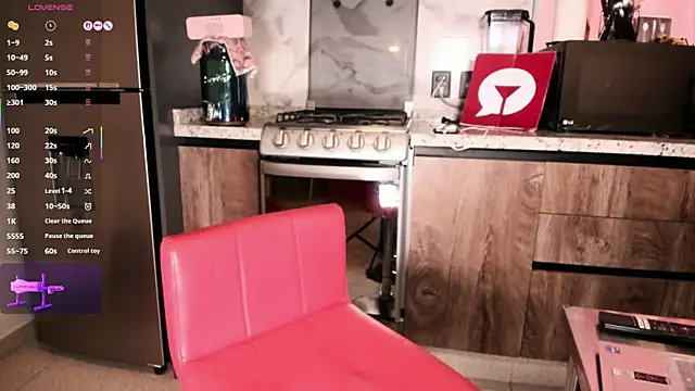 latinbitch online show from July 21, 2026, 3:36 pm