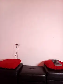 Snapshot of Kelaya_Monrroy chatting on December 2, 2025, 9:43 pm Kelaya Monrroy online show from December 2, 2025, 9:43 pm