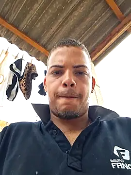 CLARO123F online show from November 18, 2025, 11:58 am