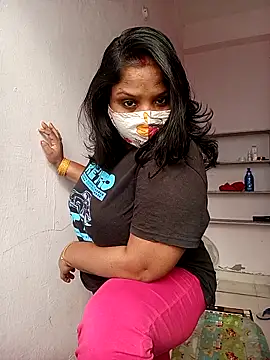 Snapshot of CUTE-LOVE-SWEETS chatting on December 17, 2025, 4:51 am CUTE-LOVE-SWEETS online show from December 17, 2025, 4:51 am