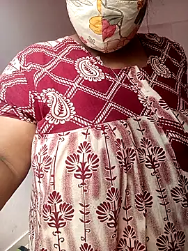 Snapshot of CUTE-LOVE-SWEETS chatting on February 19, 2026, 4:41 am CUTE-LOVE-SWEETS online show from February 19, 2026, 4:41 am