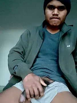 Snapshot of Zinexraj chatting on January 15, 2026, 12:10 pm Zinexraj online show from January 15, 2026, 12:10 pm