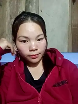 yu-zhen online show from December 16, 2025, 12:10 pm