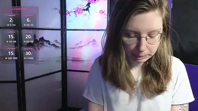Snapshot of scarlettsrose chatting on June 15, 2026, 8:27 am scarlettsrose online show from June 15, 2026, 8:27 am