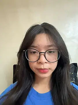 Snapshot of mau155_ chatting on December 21, 2025, 12:01 pm mau155 online show from December 21, 2025, 12:01 pm