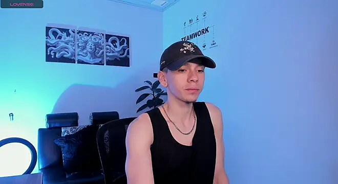 James Adams 01 online show from November 24, 2025, 12:27 pm