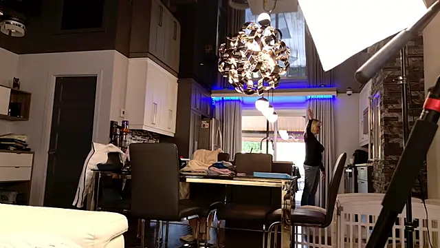 Snapshot of FitCougar chatting on October 15, 2025, 1:44 pm FitCougar online show from October 15, 2025, 1:44 pm