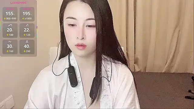 Snapshot of little-monster chatting on December 3, 2025, 9:29 am little-monster online show from December 3, 2025, 9:29 am