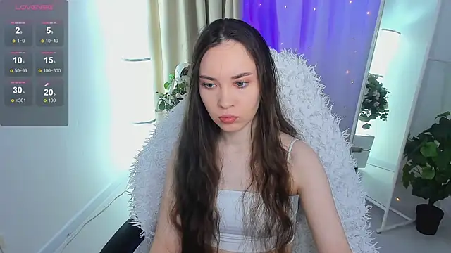 SilentLily online show from March 17, 2026, 6:39 am