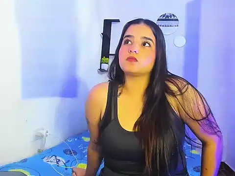 Snapshot of Babyhoney18 chatting on December 5, 2025, 4:58 pm Babyhoney18 online show from December 5, 2025, 4:58 pm